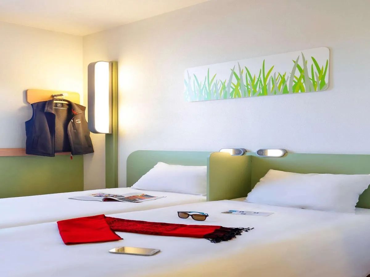 First Inn Hotel Apt