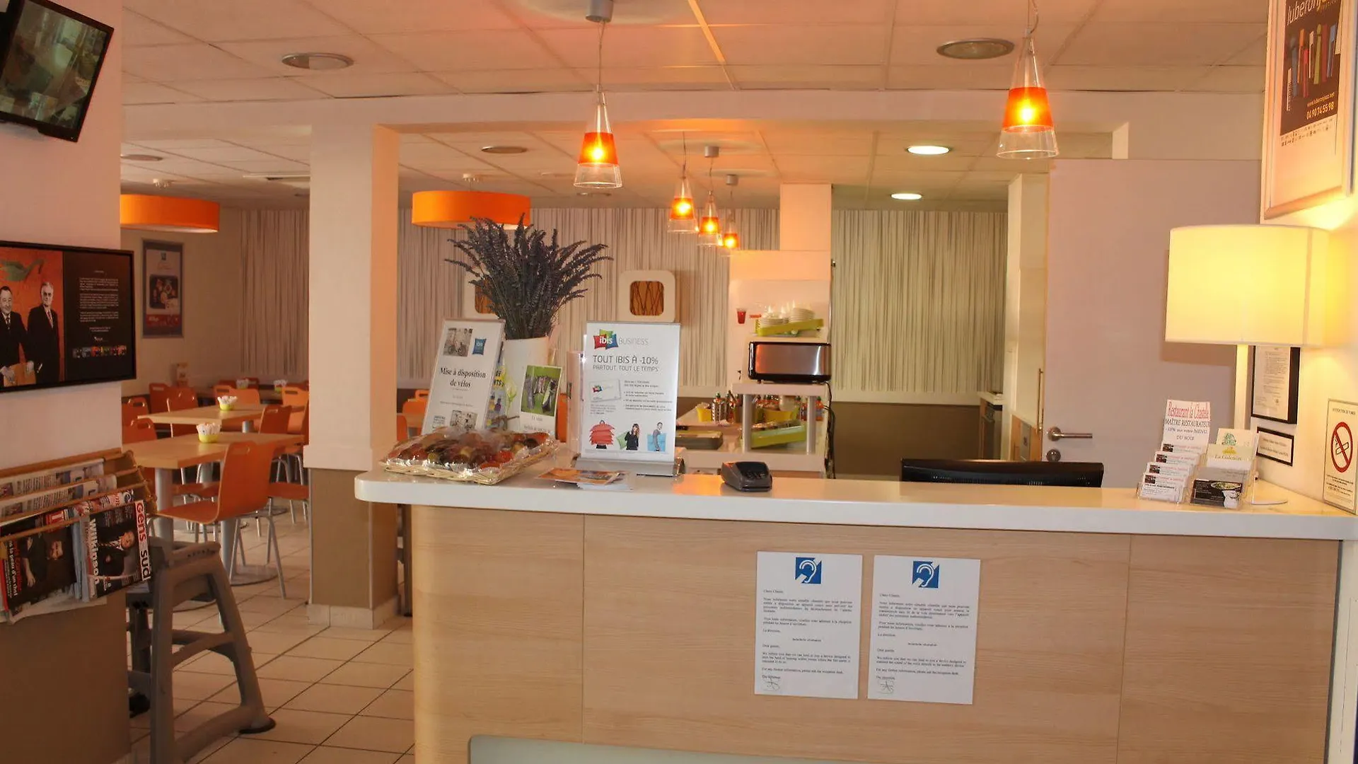 First Inn Hotel Apt